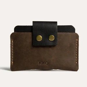 Kiko Two-Toned Brown Leather Cowhide Card Case for the Style-Savvy Minim…
